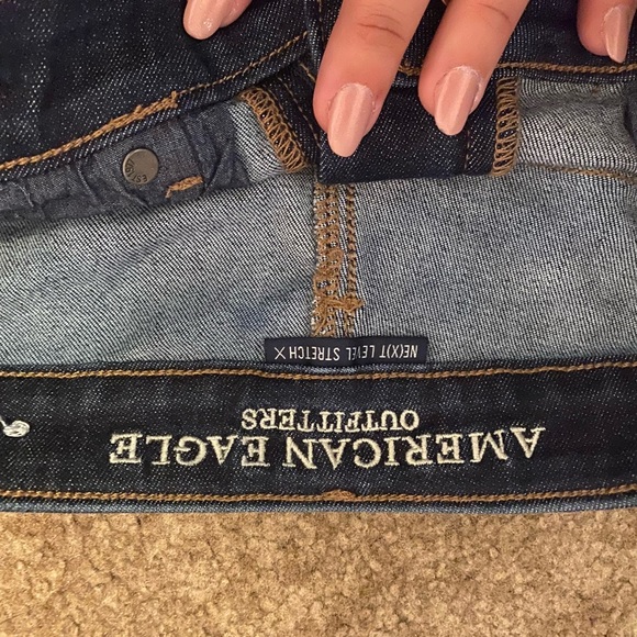 American Eagle shorts - Picture 2 of 4